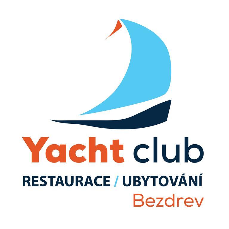 Yacht Club Bezdrev Hotel Hluboká nad Vltavou Exterior foto